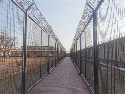 監（jiān）獄隔離網47.jpg